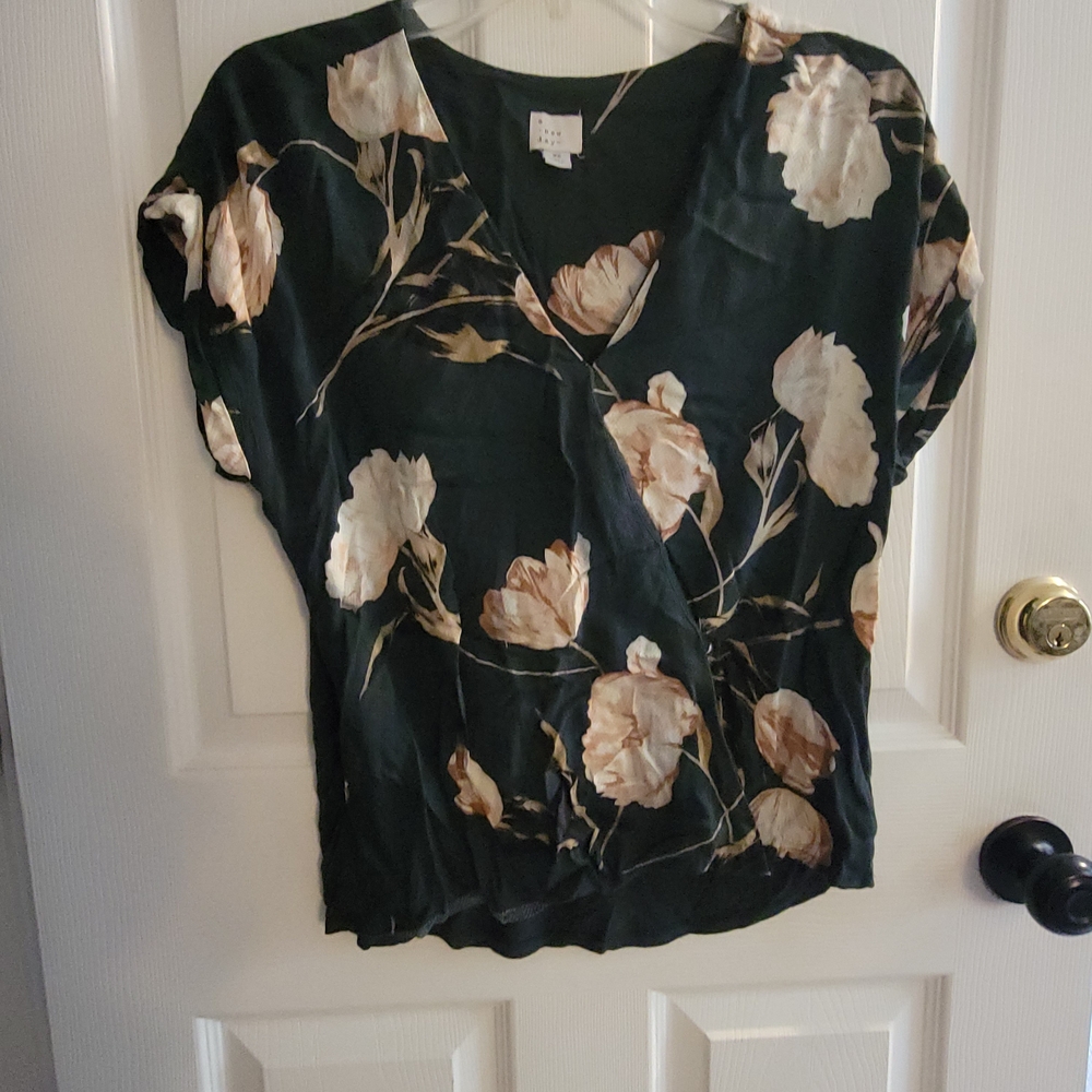 A New Day Floral V-Neck Blouse - Dark Green and Beige